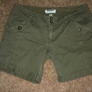 Old navy army green shorts